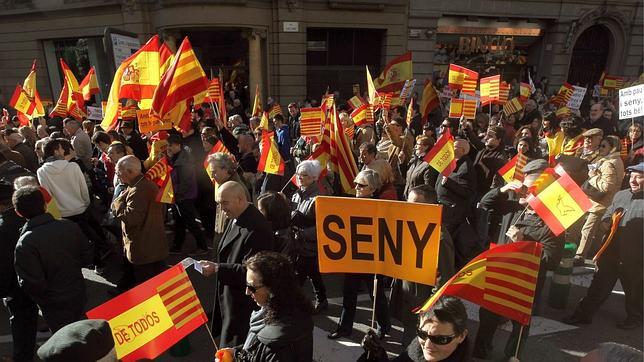 Las Otras Diadas De Sociedad Civil Catalana A Libres E Iguales