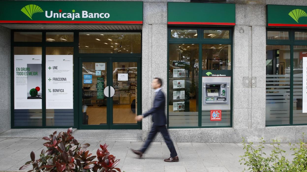 Unicaja Banco Gana 116 Millones De Euros En El Primer Semestre Un 11 4