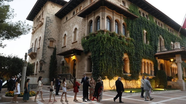 Los Reyes reciben a representantes de la sociedad balear