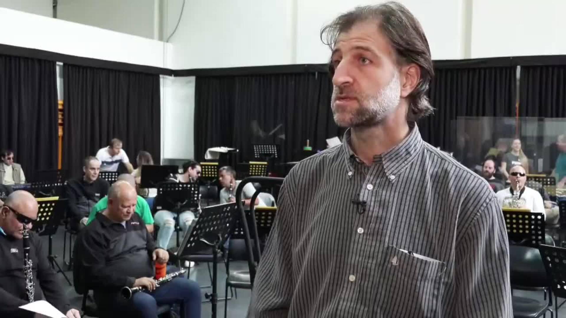 Director De La Banda Sinf Nica Nacional De Ciegos De Argentina Se