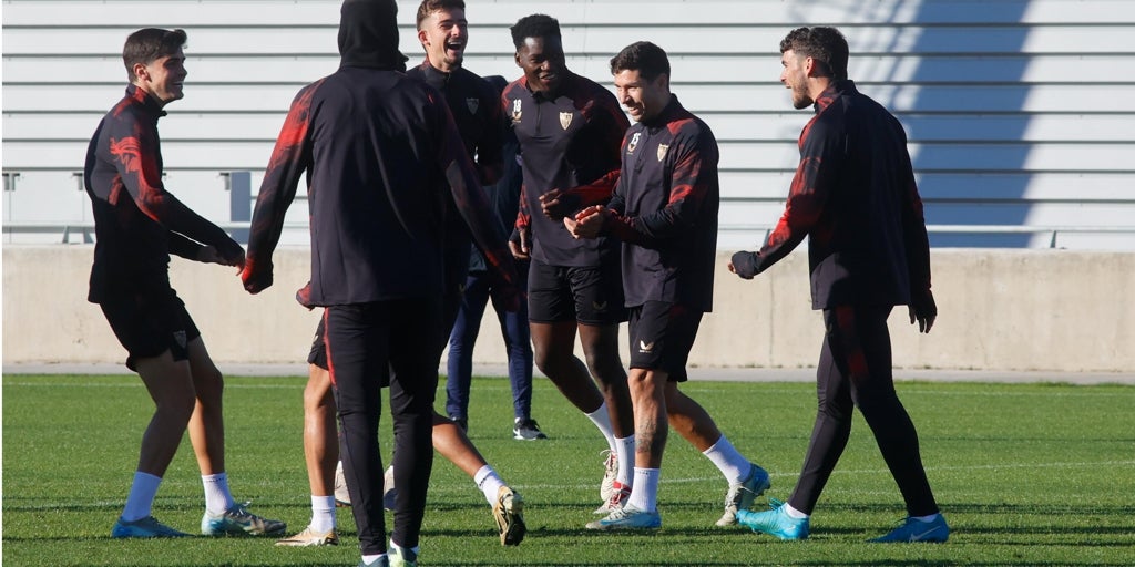 Barco Se Cae De La Lista Del Sevilla Para Visitar Al Real Madrid