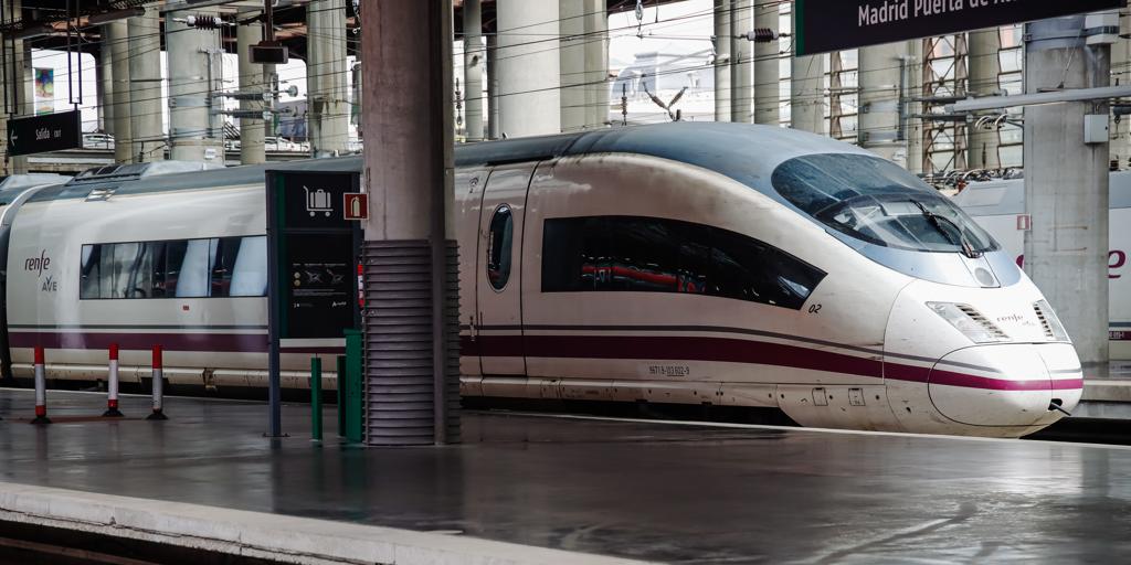 Renfe Lanza Billetes Desde Euros Para Viajar En Tren A Partir Del