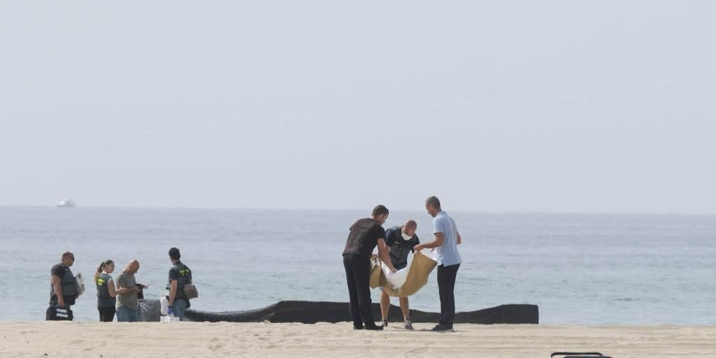 La Guardia Civil Identifica A La Beb Encontrada En Una Playa De