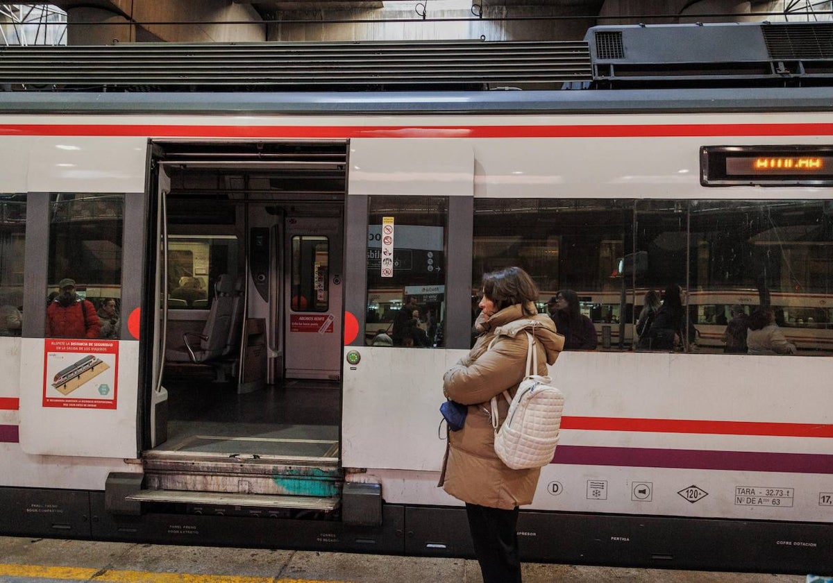 Retrasos Y Retenciones En Varias L Neas De Cercan As De Madrid Por Una