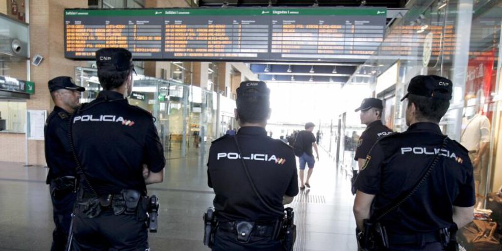 Polic A Y Guardia Civil Anuncian Una Manifestaci N El De Marzo En Madrid