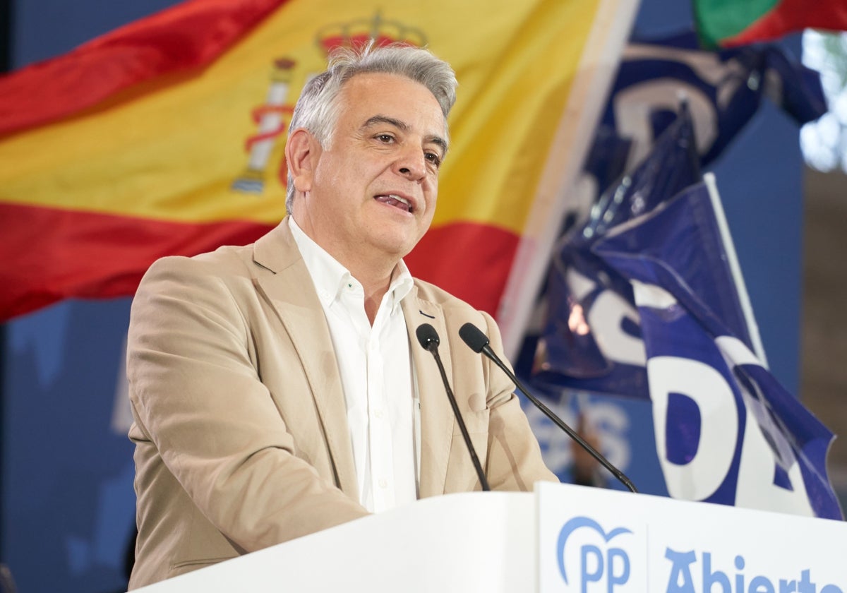 Javier de Andrés una alternativa para recuperar la centralidad