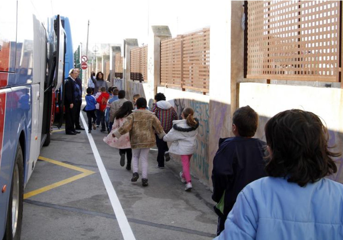 La Ong Del Catal N Hace Campa A En Colegios Por El Refer Ndum