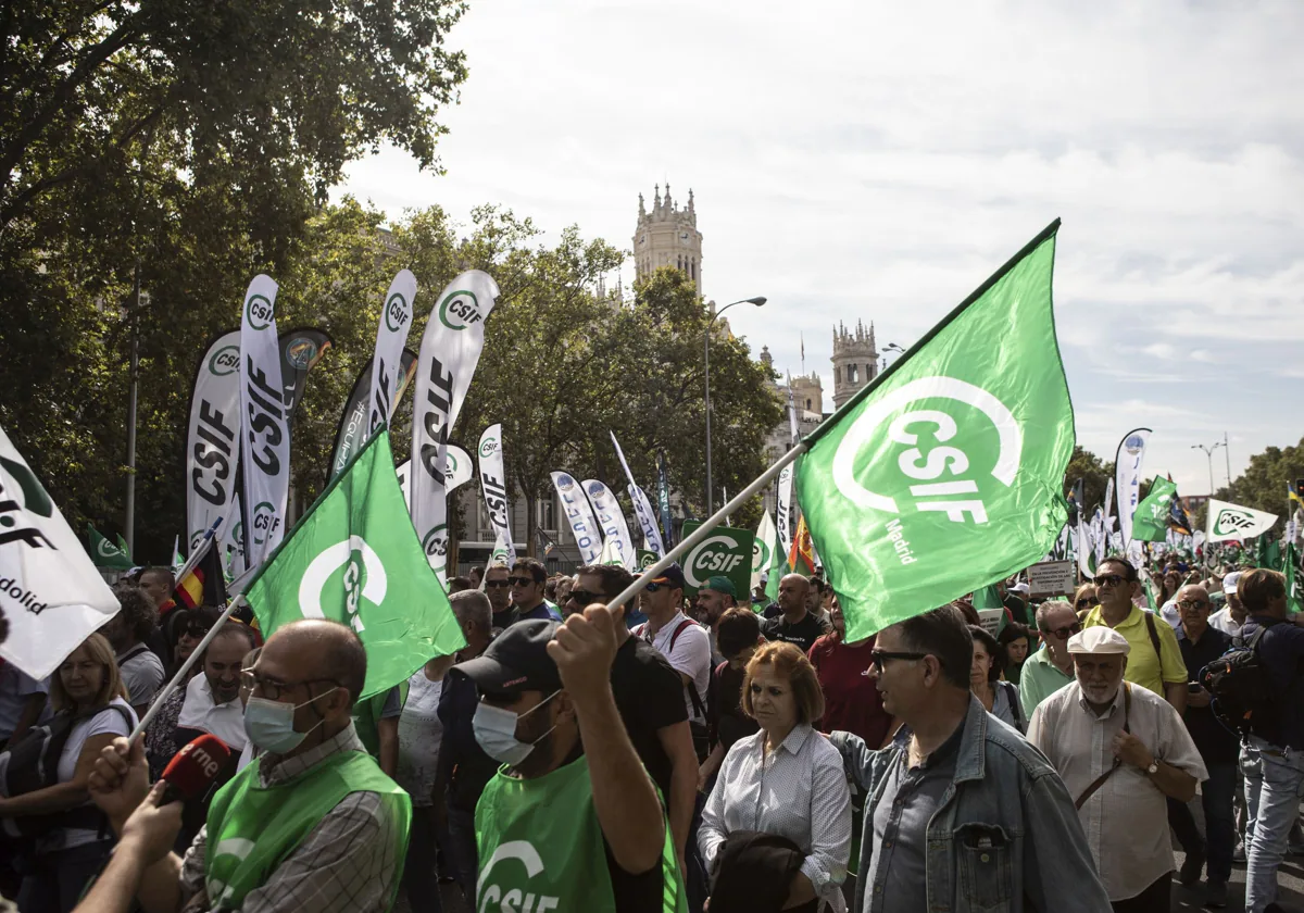 Csif Plantea Movilizaciones Por Toda Espa A Ante El D Ficit De