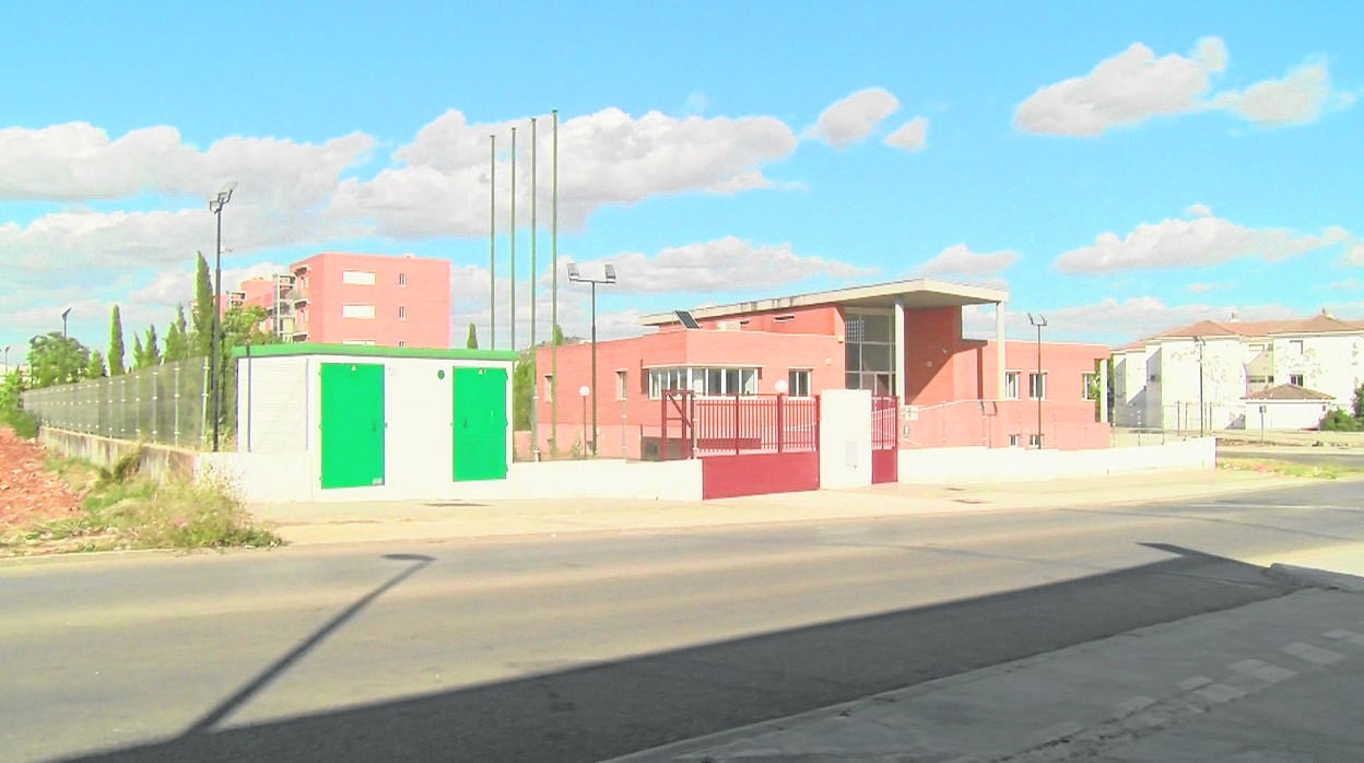 El Nuevo Cuartel De La Guardia Civil En Puente Genil En Los Tr Mites