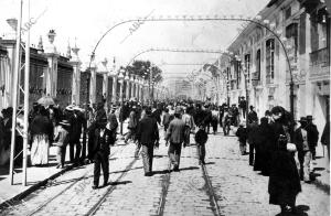 La calle de San Fernando a principios de siglo