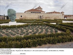 La restauración Del ¿palacio de Tabladillo¿, en Ojos Albos (Ávila), ha Recibido...