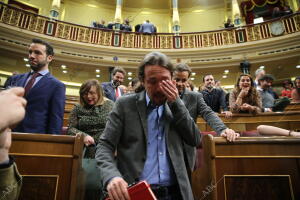 Votación en segunda vuelta tras el debate de investidura del candidato del PSOE,...