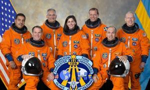 Astronautas del Discovery responderán a preguntas en castellano desde Youtube