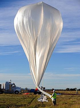 Un globo espacial de la NASA se estrella en el centro de Australia