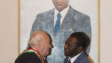 España da la cara por Obiang