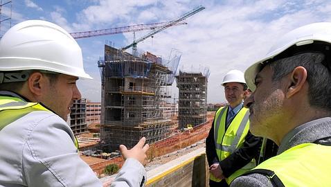 Visita a las obras del nuevo hospital