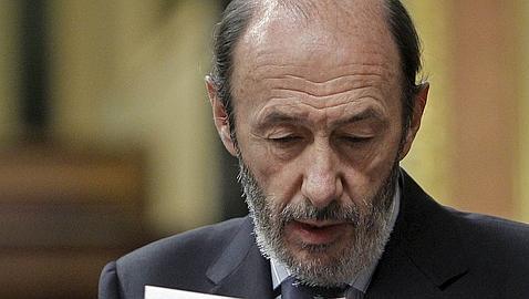 Rubalcaba: «Eguiguren está profundamente equivocado»