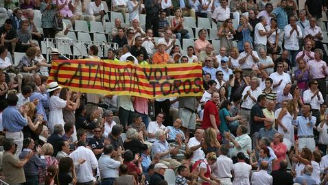 La prohibición de los toros en Cataluña más cerca tras dar el PSC libertad de voto