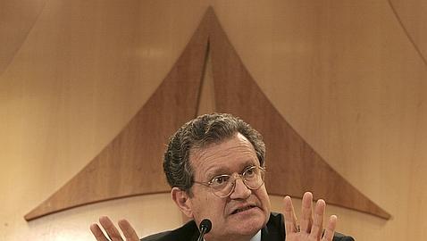 Aena no negociará la ley con los controladores