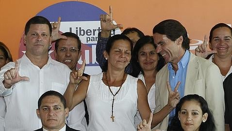 Aznar: «La dignidad de las personas no puede someterse a subasta»