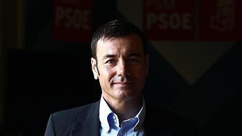 Tomás Gómez: «Yo no apoyo a Patxi López ni más ni menos que lo que le apoya Zapatero»