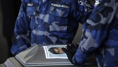 Hallan los cadáveres de tres autores de la masacre de 72 inmigrantes en México