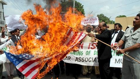 Quemarán la bandera americana el 11-s