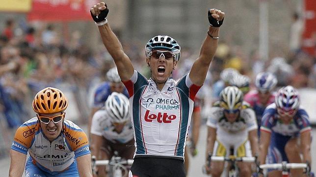 Nibali refuerza su liderato en la víspera de la Bola del Mundo