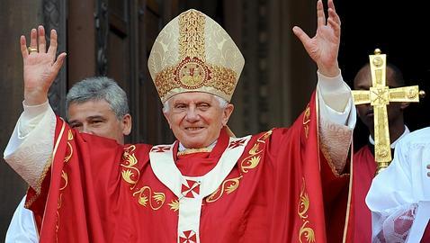 El Papa se reúne con víctimas de abusos y expresa su «dolor y vergüenza»