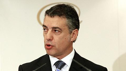 El acuerdo de Urkullu con Zapatero eclipsa la gestión de López, que hoy pasa examen en la Cámara vasca