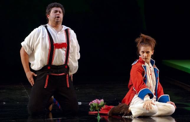 «No he tenido gran apoyo de los teatros españoles»