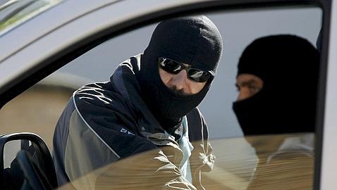 Detenidos en Guipúzcoa tres presuntos etarras «legales»