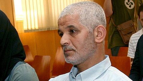 Condenan a un año al imán de Cunit por coacción a una mujer