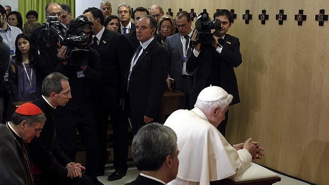 El Papa pide que los nuevos avances médicos no vayan en detrimento de la vida