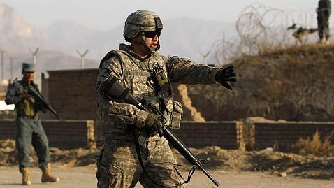 Obama plantea una hoja de ruta para salir de Afganistán en 2014