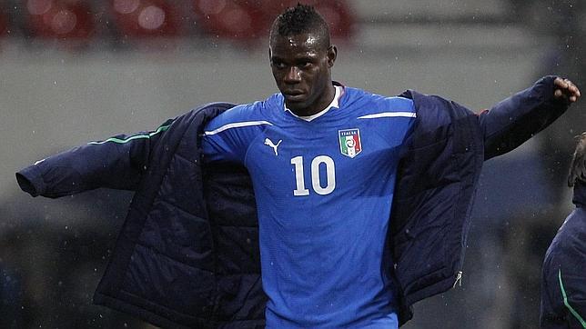 Racismo contra Balotelli