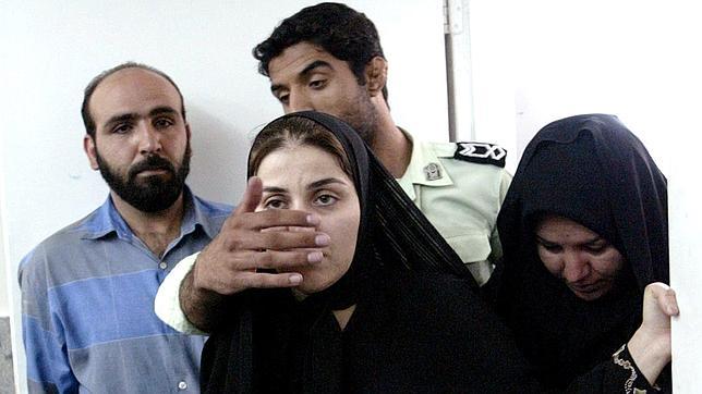 Irán ejecuta a la segunda esposa de una antigua estrella de fútbol