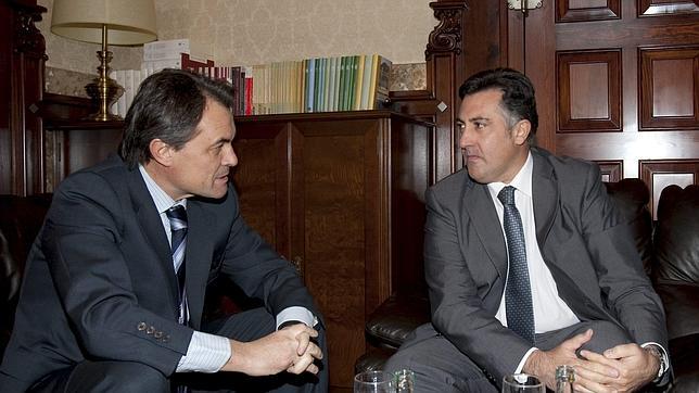 ERC dice «no», de momento, a la investidura de Mas como president