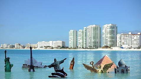 Greenpeace «hunde» los grandes monumentos del planeta