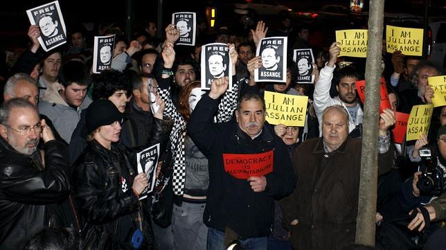 Manifestaciones mundiales en apoyo al fundador de Wikileak