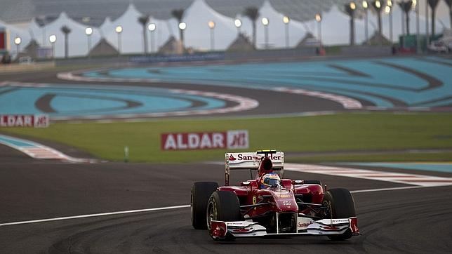 Ferrari presentará el F11 a finales de enero
