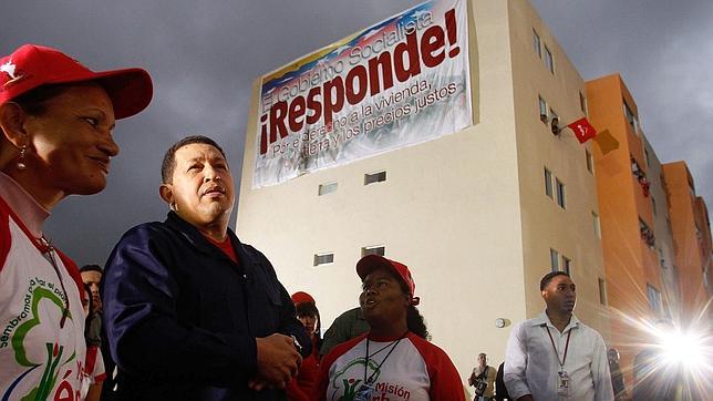 Chávez rectifica y veta la ley que restringía la autonomía de las universidades