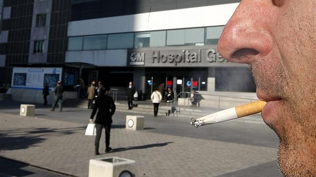 ¿Puedo fumar en el andén de la estación?