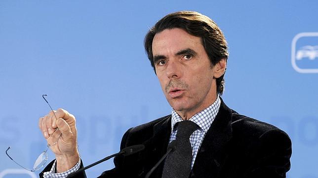 Con caché de ex presidentes