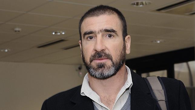 Cantona ficha por el nuevo Cosmos