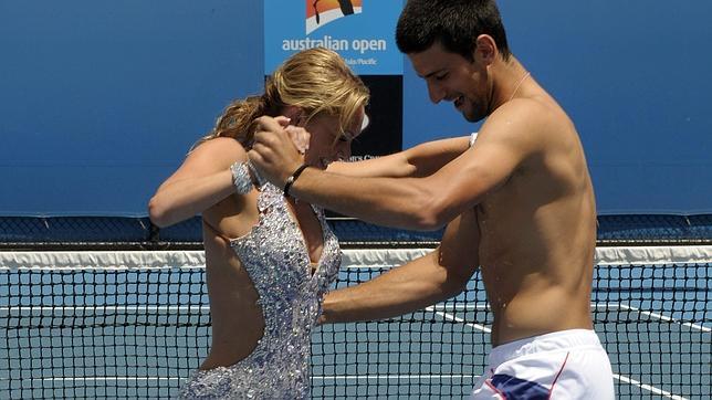 Djokovic se pasa al baile