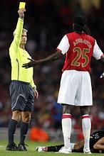 Adebayor, ídolo o villano