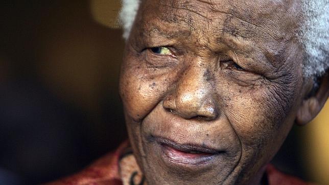 Mandela regresará a su domicilio, tras reponerse de una infección respiratoria