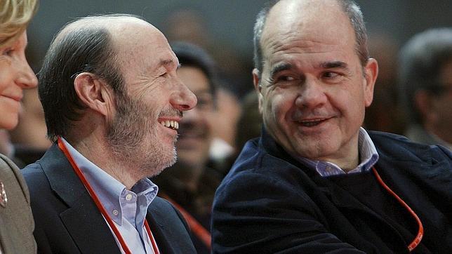 Chaves se enmienda: «Zapatero es presente y futuro»