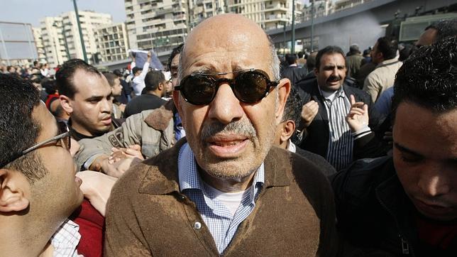 ElBaradei descarta presentarse a las elecciones en Egipto